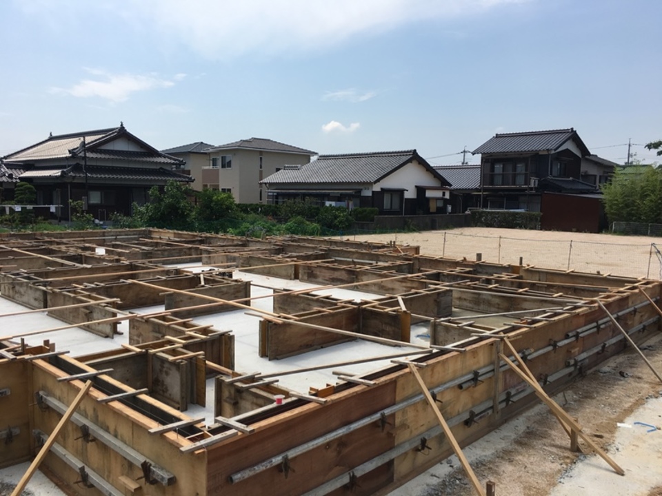 基礎工事