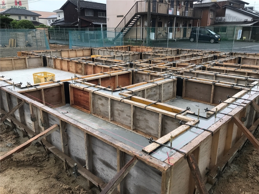 基礎工事