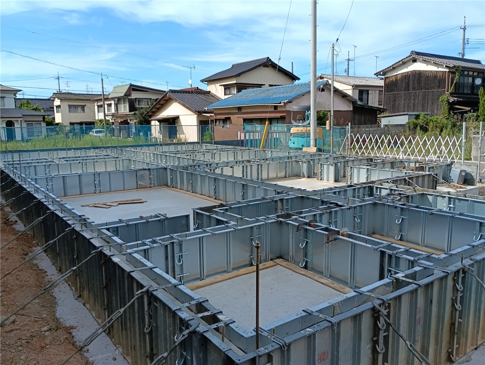 基礎工事