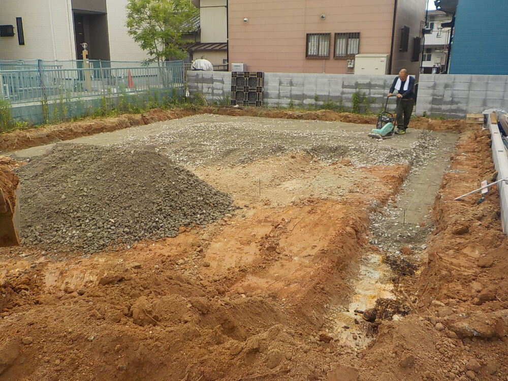 基礎工事
