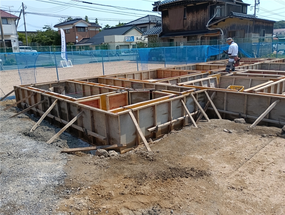 基礎工事