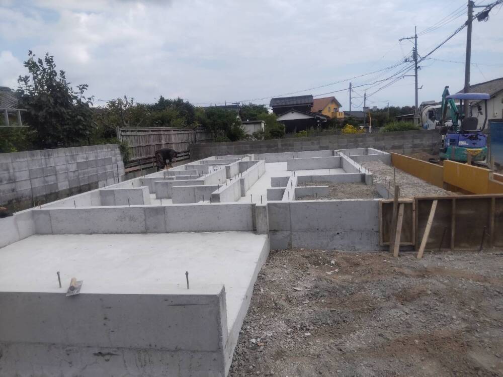 基礎工事
