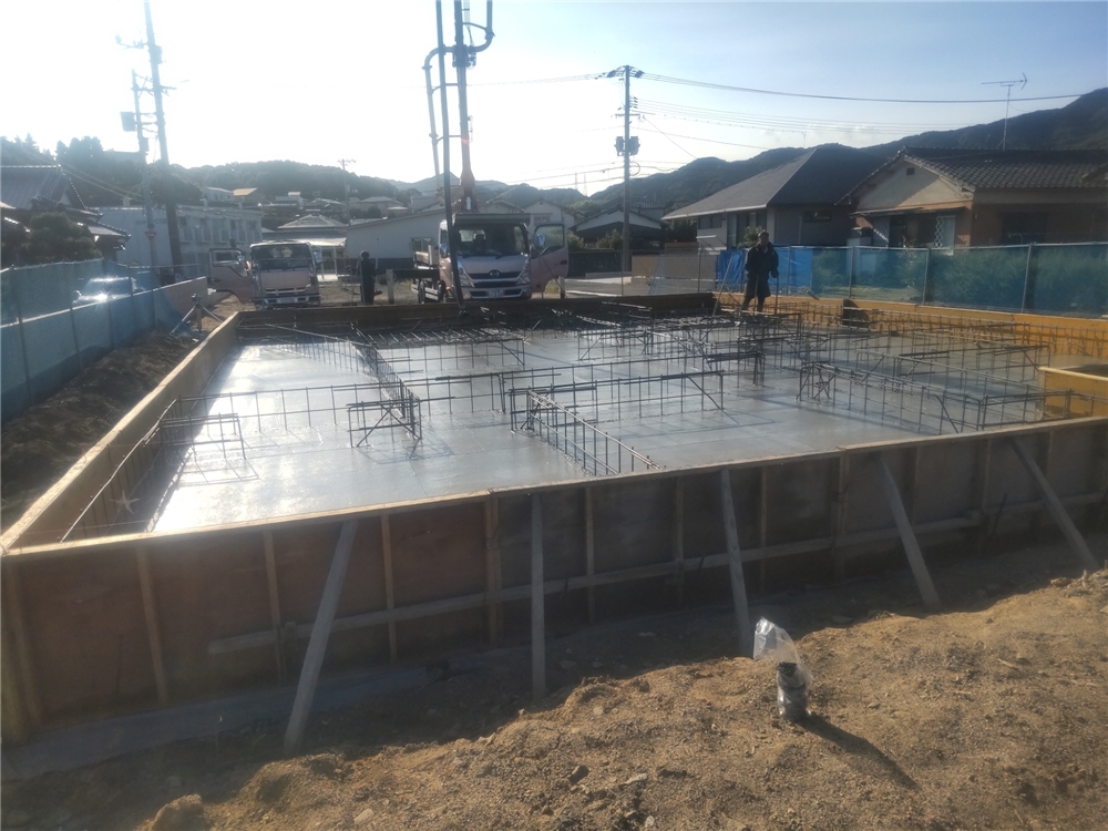 基礎工事