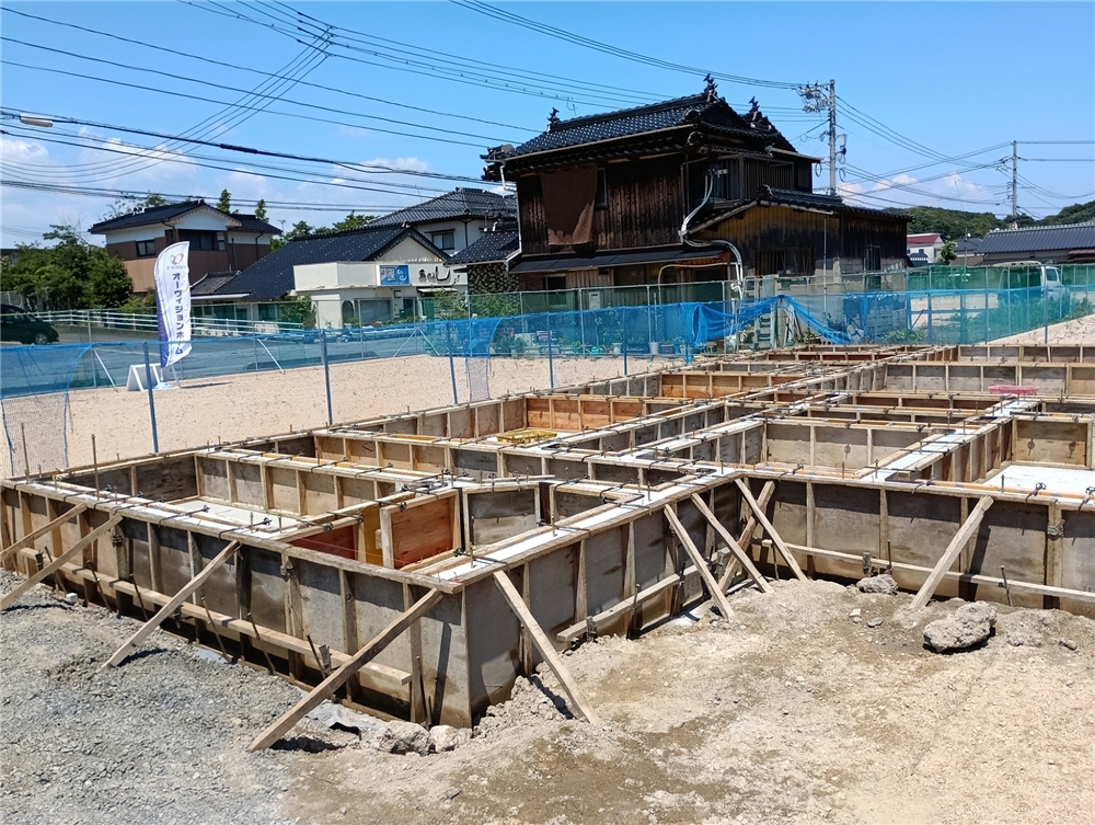 基礎工事