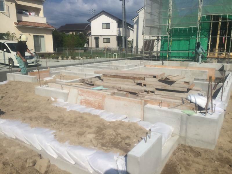 土間施行中
