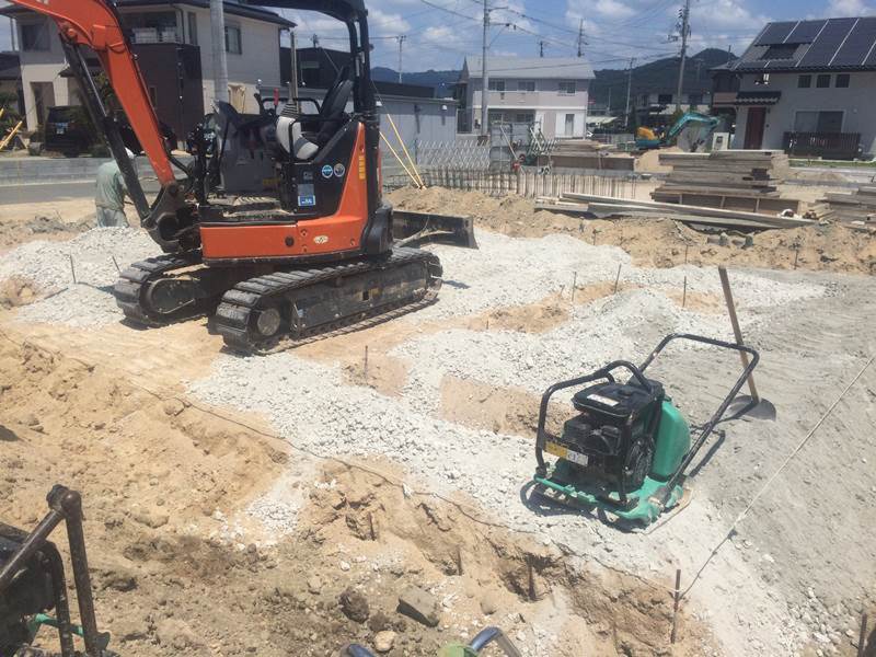 基礎工事