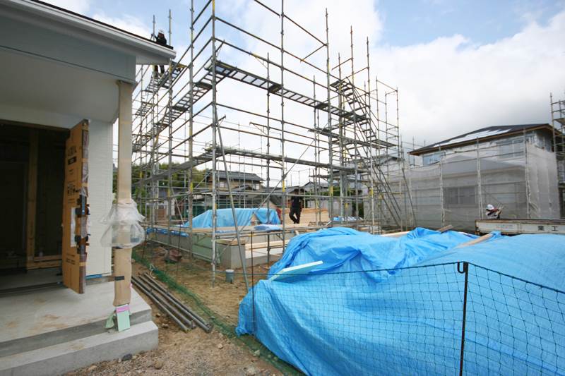 棟上げ前日の建築現場