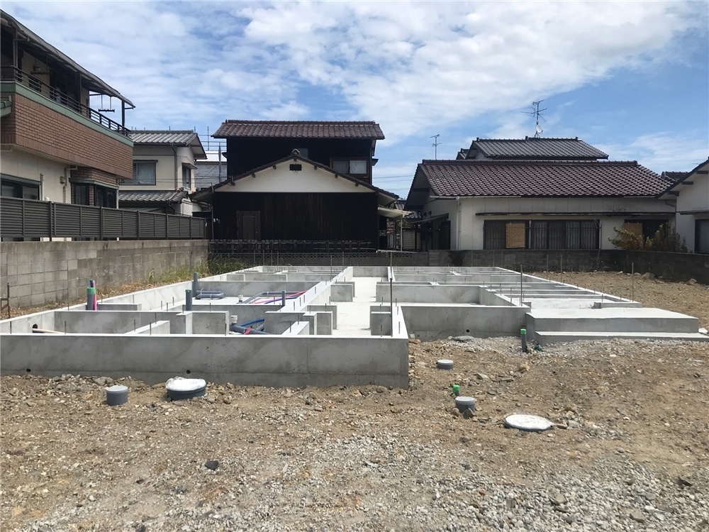 基礎工事