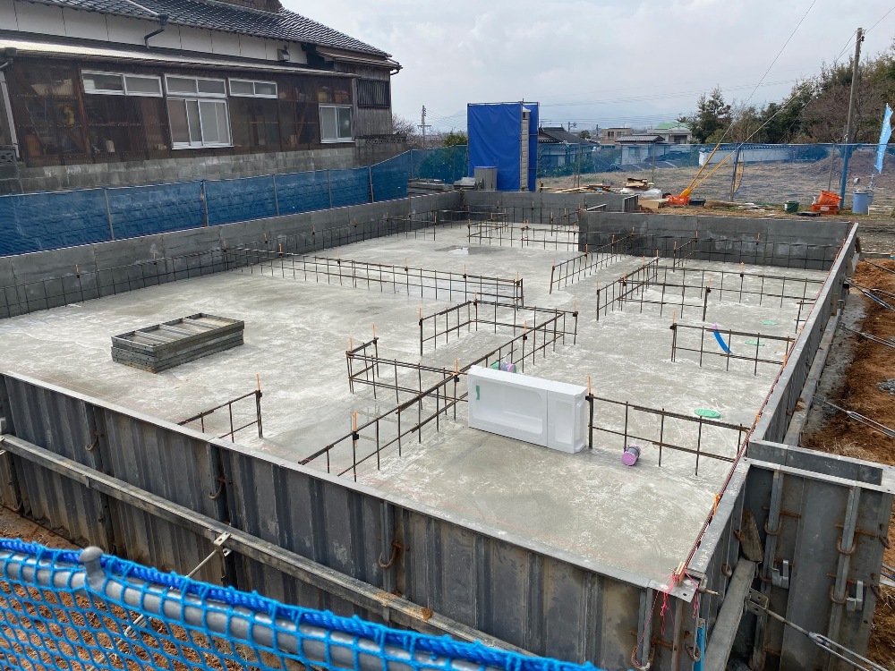 基礎工事