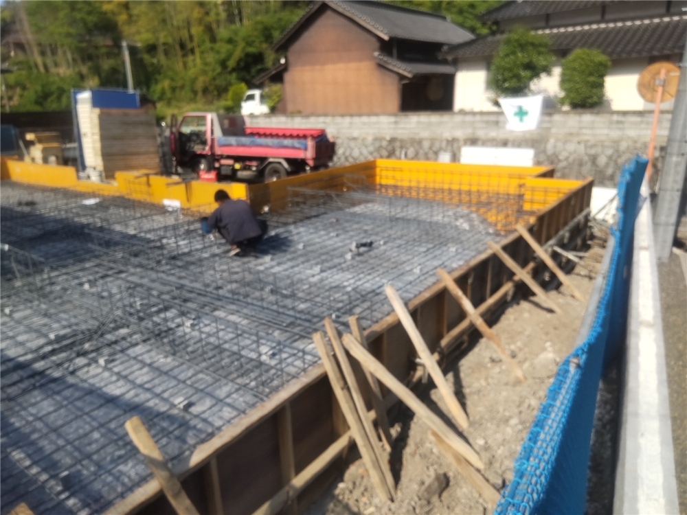 基礎工事