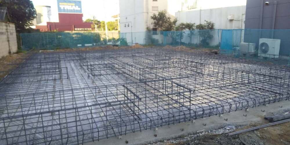 基礎工事