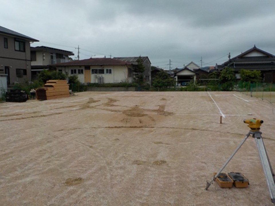 基礎工事前