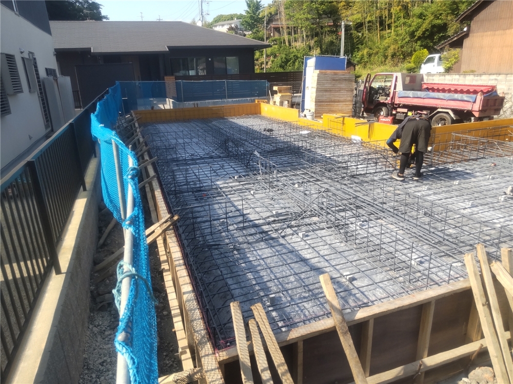 基礎工事