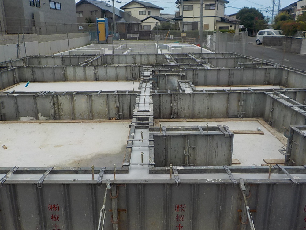 基礎工事