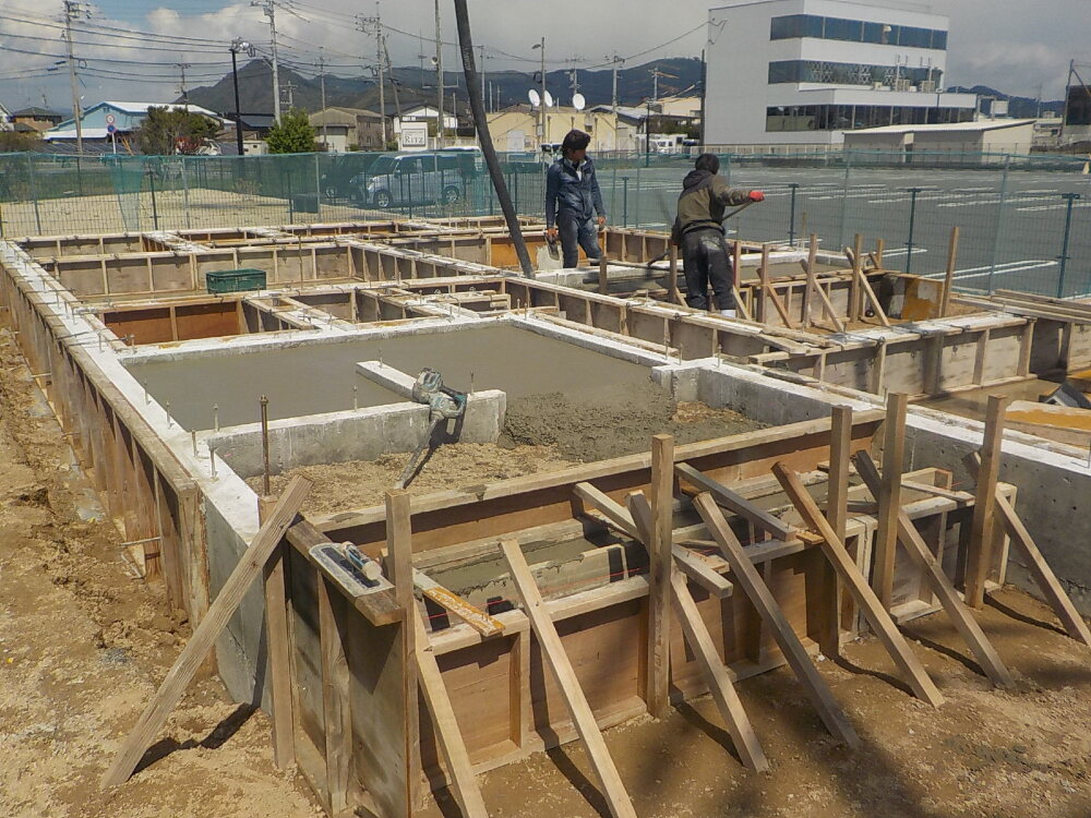 基礎工事