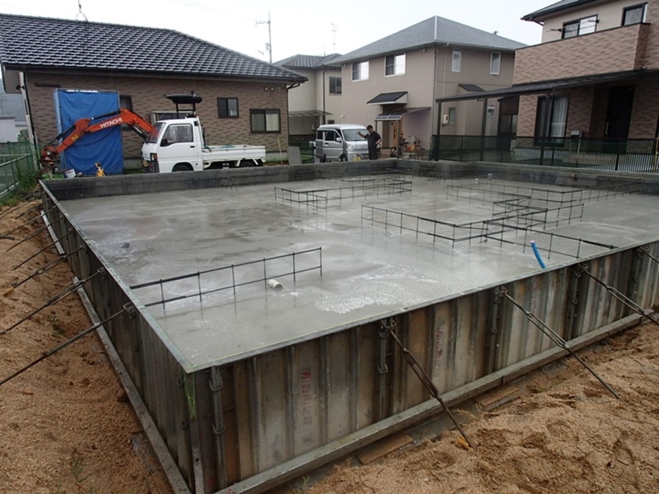 基礎工事