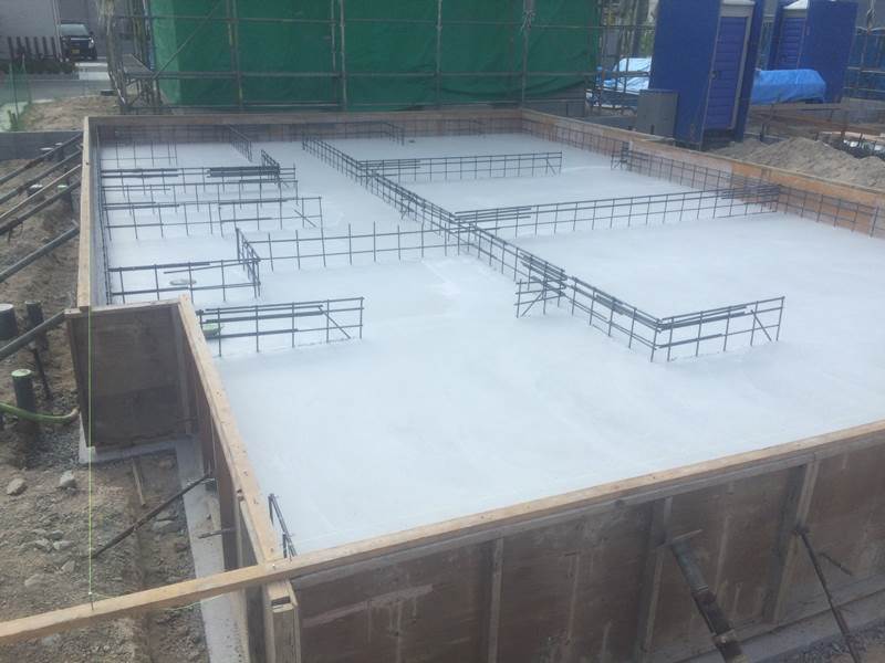 基礎工事