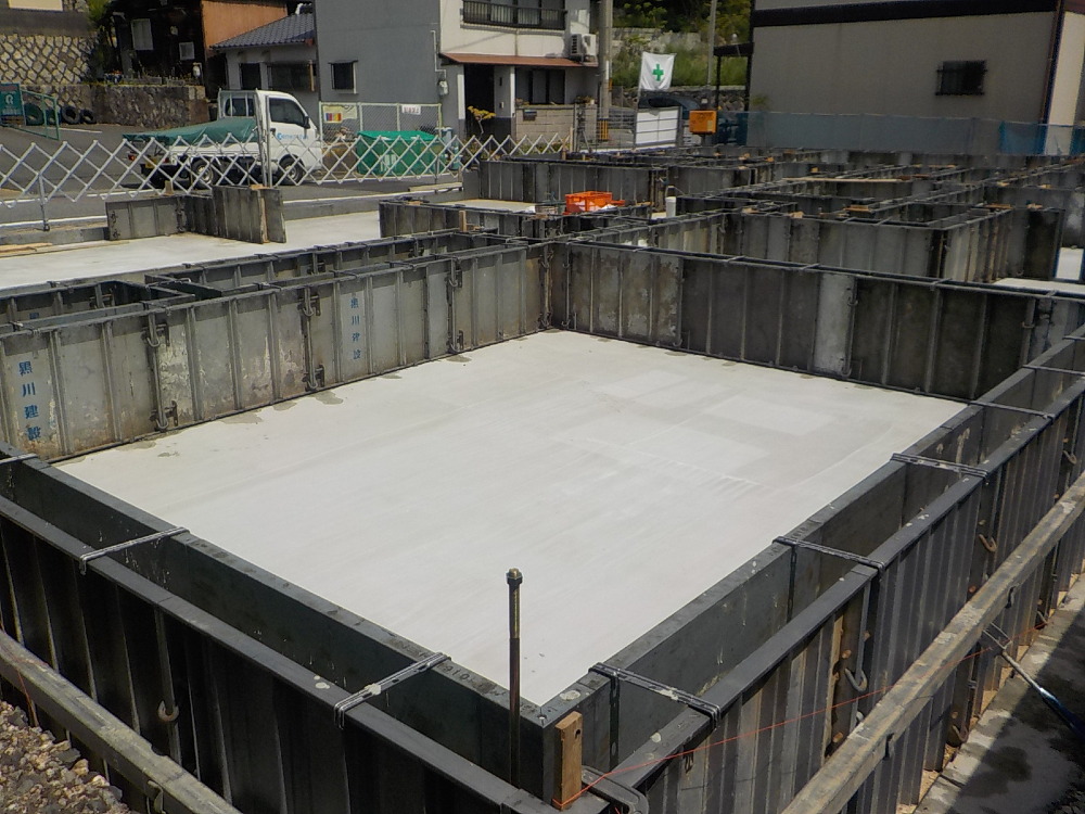 基礎工事