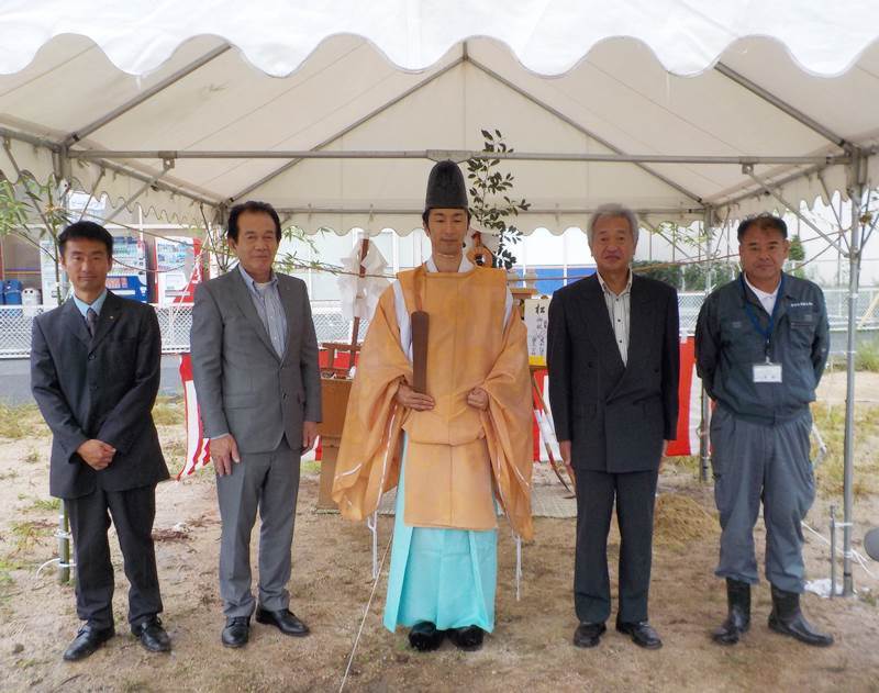 雨の地鎮祭